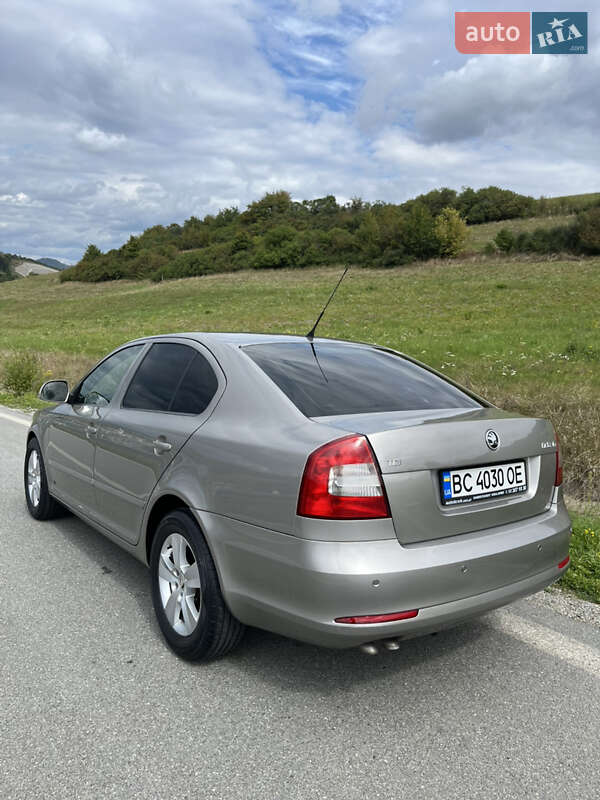 Лифтбек Skoda Octavia 2008 в Львове