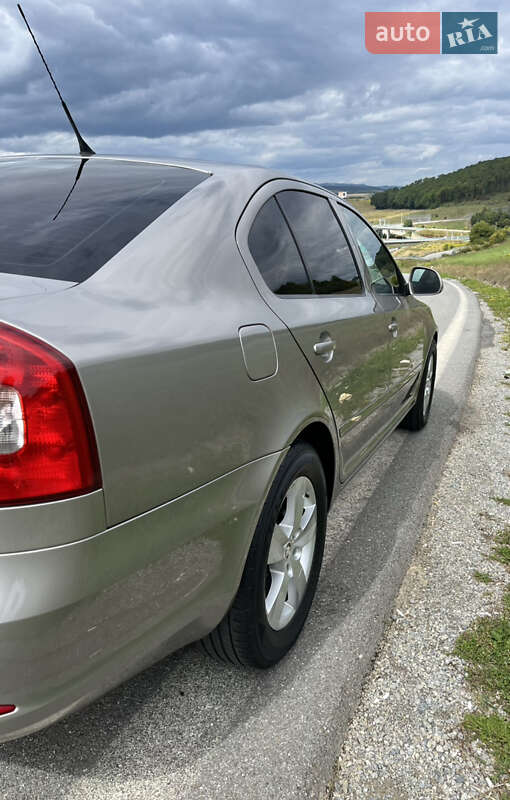 Лифтбек Skoda Octavia 2008 в Львове