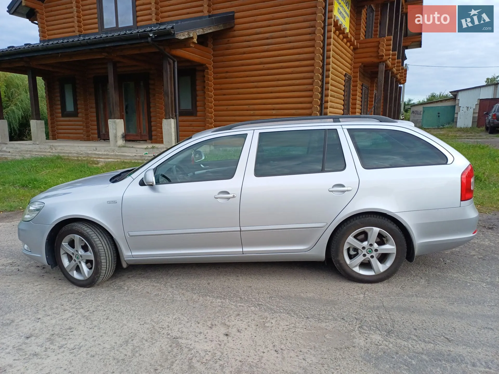 2011 Skoda Octavia - мініатюра 9