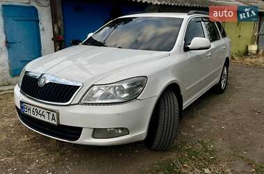 Універсал Skoda Octavia 2010 в Одесі
