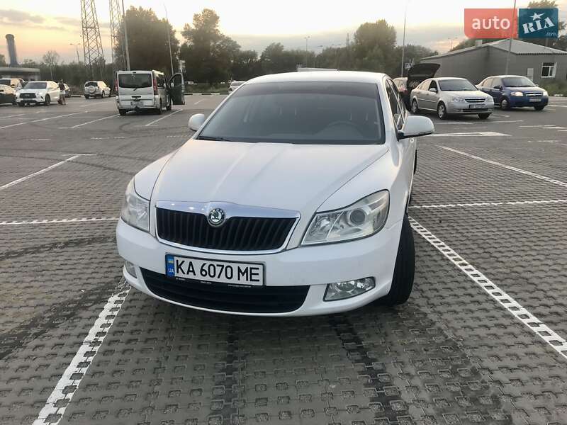 Лифтбек Skoda Octavia 2011 в Киеве фото 2 Лифтбек Skoda Octavia 2011 в Киеве