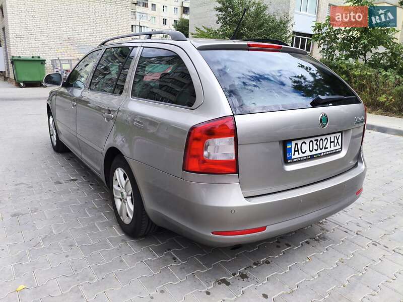 Универсал Skoda Octavia 2012 в Луцке