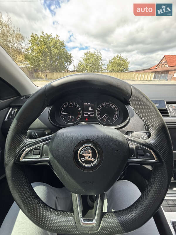 Універсал Skoda Octavia 2015 в Виноградові