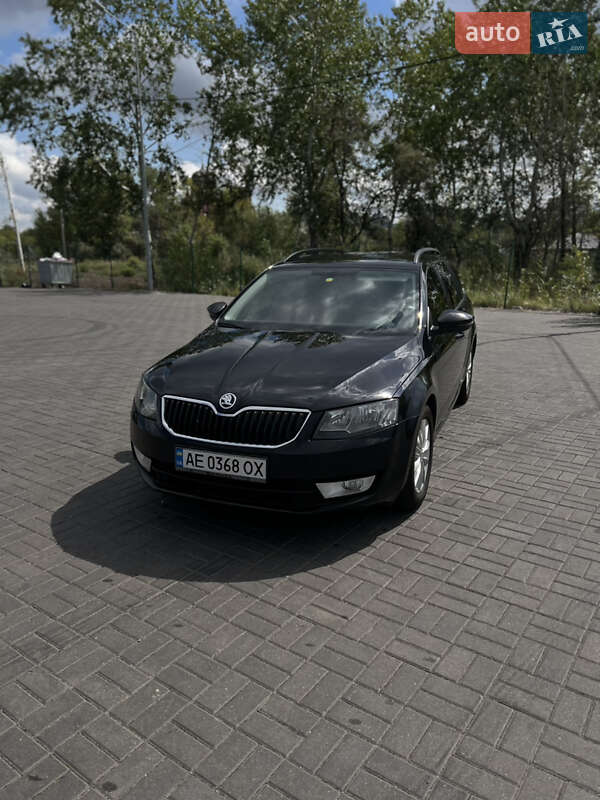 Універсал Skoda Octavia 2016 в Дніпрі