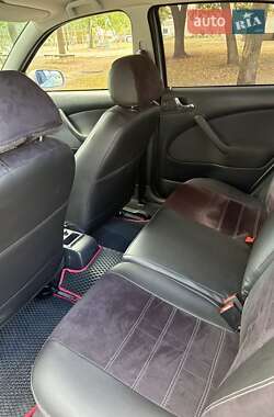 Лифтбек Skoda Octavia 2003 в 