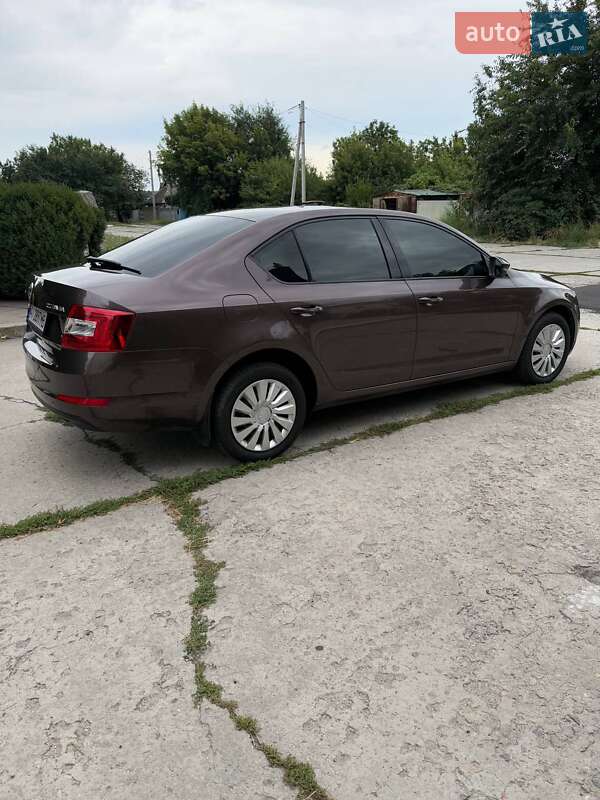 Лифтбек Skoda Octavia 2013 в Киеве фото 10 Лифтбек Skoda Octavia 2013 в Киеве