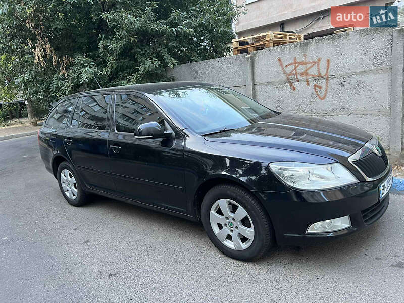 Skoda Octavia 2011