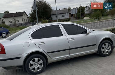 Лифтбек Skoda Octavia 2005 в 
