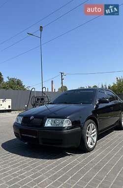 Лифтбек Skoda Octavia 2002 в Днепре