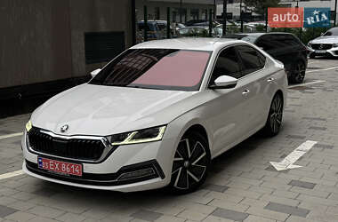 Ліфтбек Skoda Octavia 2020 в Ужгороді