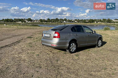 Лифтбек Skoda Octavia 2012 в 