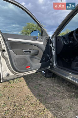 Лифтбек Skoda Octavia 2012 в 