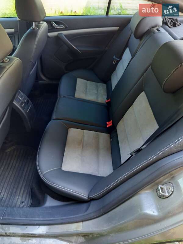 Ліфтбек Skoda Octavia 2012 в Чернівцях