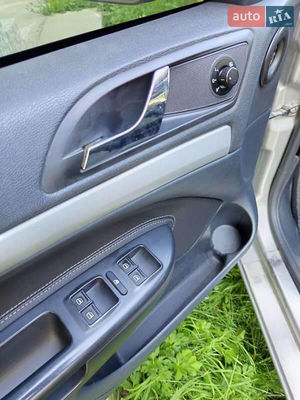 Ліфтбек Skoda Octavia 2012 в Чернівцях