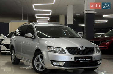 Универсал Skoda Octavia 2016 в Николаеве
