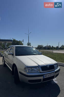 Лифтбек Skoda Octavia 2005 в 
