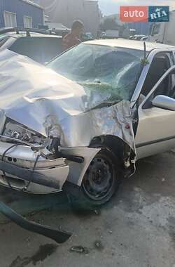 Лифтбек Skoda Octavia 1999 в 