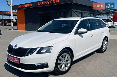 Універсал Skoda Octavia 2020 в Радехові