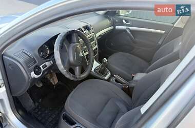 Лифтбек Skoda Octavia 2012 в 