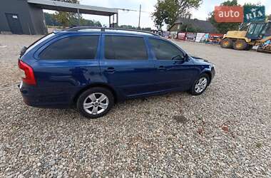 Универсал Skoda Octavia 2010 в 