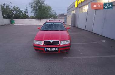 Универсал Skoda Octavia 2003 в Днепре