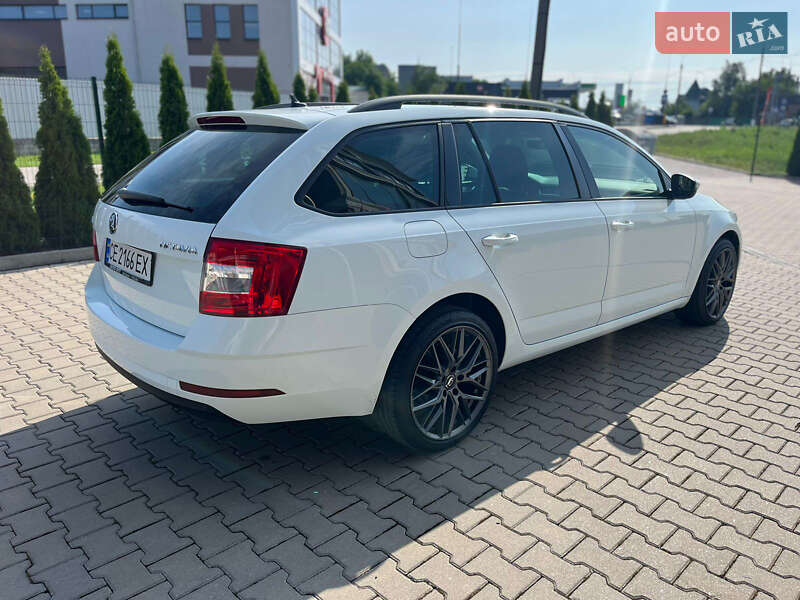 Універсал Skoda Octavia 2017 в Чернівцях