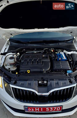 Лифтбек Skoda Octavia 2019 в 