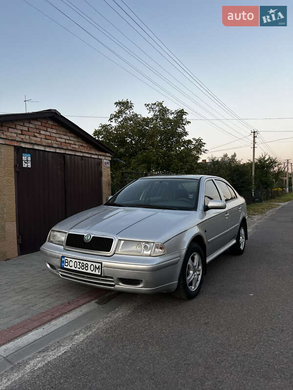 Skoda Octavia 1998