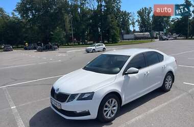Лифтбек Skoda Octavia 2019 в Киеве