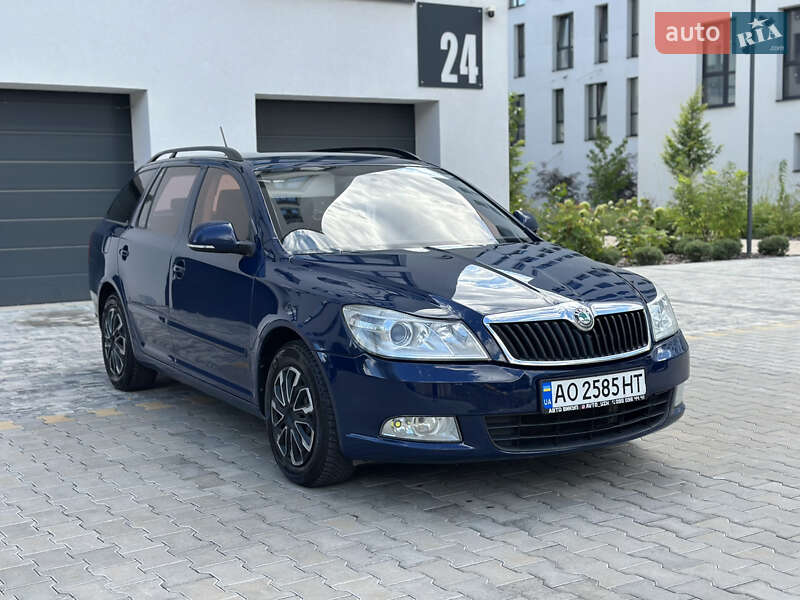 Универсал Skoda Octavia 2012 в 