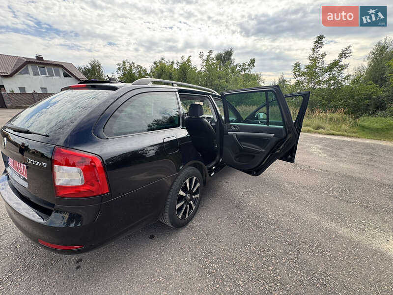 Універсал Skoda Octavia 2012 в Костопілі
