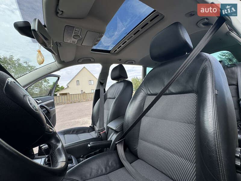 Універсал Skoda Octavia 2012 в Костопілі