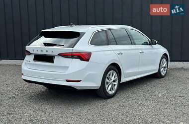 Универсал Skoda Octavia 2021 в 