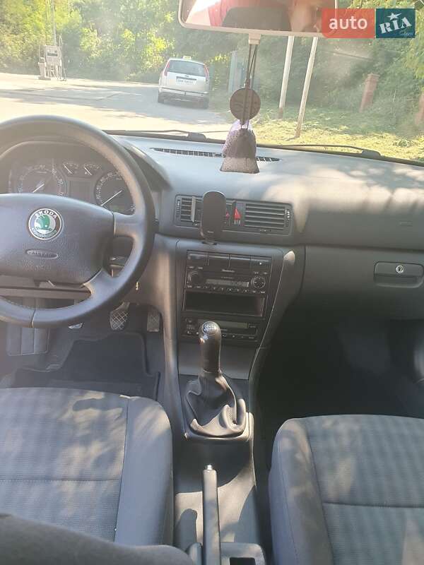 Лифтбек Skoda Octavia 2005 в Бердичеве