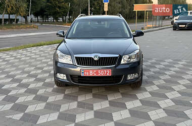 Универсал Skoda Octavia 2010 в 