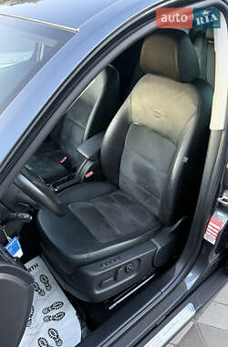 Универсал Skoda Octavia 2010 в 
