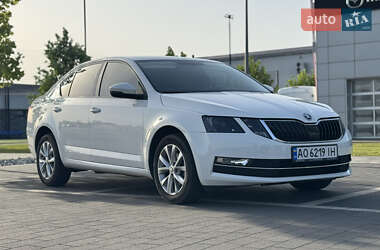 Лифтбек Skoda Octavia 2019 в 