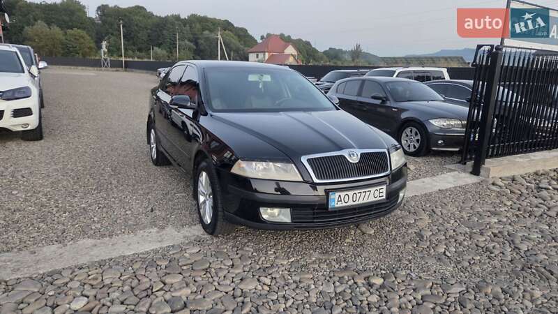 Лифтбек Skoda Octavia 2005 в Тячеве