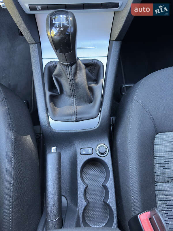 Універсал Skoda Octavia 2009 в Харкові