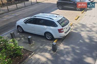 Универсал Skoda Octavia 2017 в 