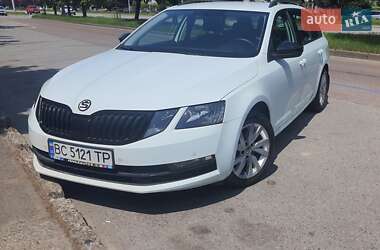 Универсал Skoda Octavia 2017 в Львове
