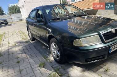 Ліфтбек Skoda Octavia 2000 в Черкасах
