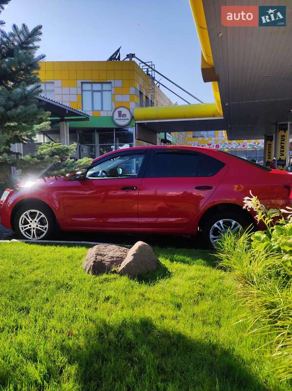 Лифтбек Skoda Octavia 2014 в Киеве фото 2 Лифтбек Skoda Octavia 2014 в Киеве