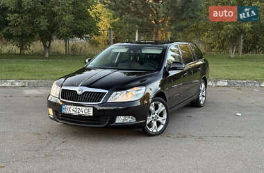 Универсал Skoda Octavia 2012 в 