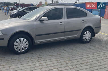 Лифтбек Skoda Octavia 2006 в 