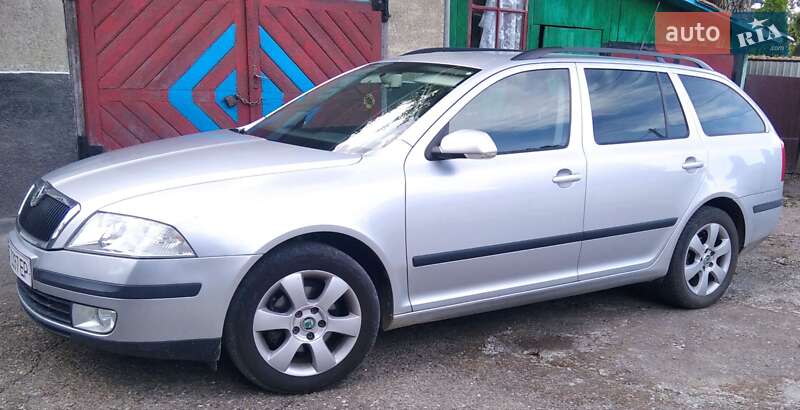 Универсал Skoda Octavia 2008 в Черновцах
