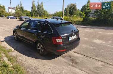 Универсал Skoda Octavia 2015 в 