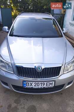 Универсал Skoda Octavia 2010 в Деражне