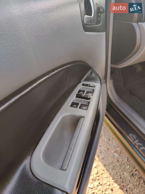 Универсал Skoda Octavia 2000 в Новом Роздоле фото 18 Универсал Skoda Octavia 2000 в Новом Роздоле