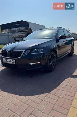 Универсал Skoda Octavia 2018 в Полтаве
